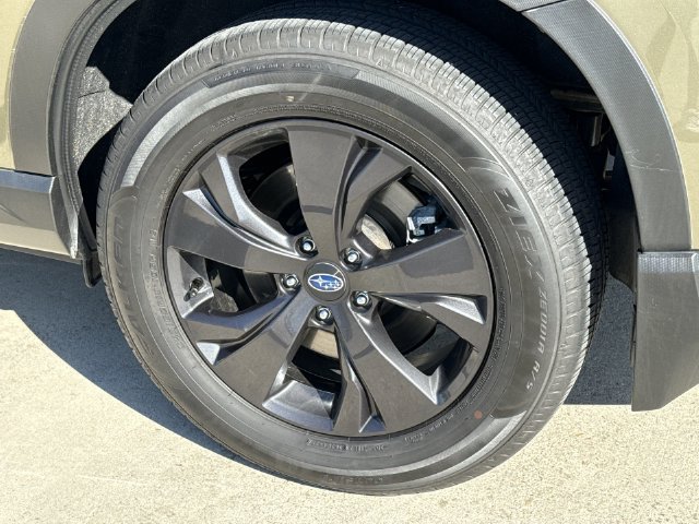Certified 2026 Subaru Ascent Premium AWD/4WD image 12