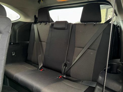 Used 2021 Toyota Highlander LE image 20