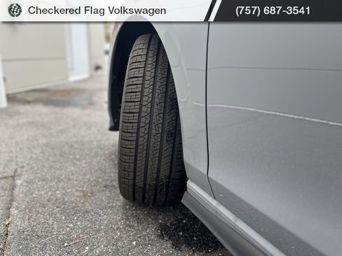 New 2025 Volkswagen GTI SE image 15