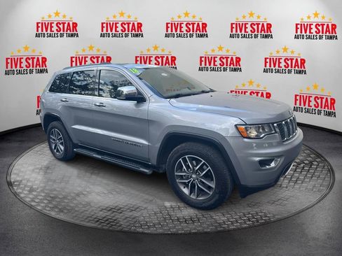 Used 2018 Jeep Grand Cherokee Limited RWD image 1