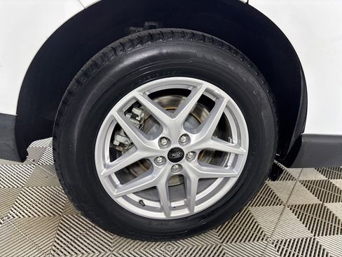 Used 2024 Ford Edge SEL image 30