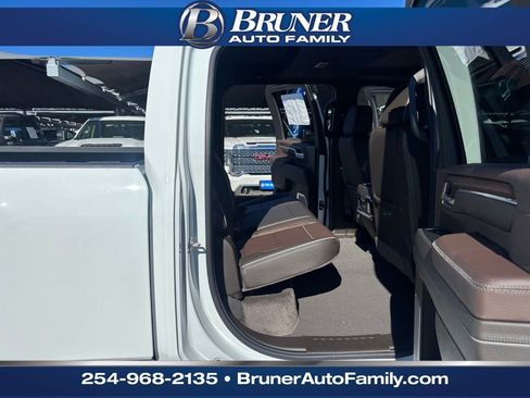 New 2026 GMC Sierra 2500 Denali w/ Denali Reserve Package image 15