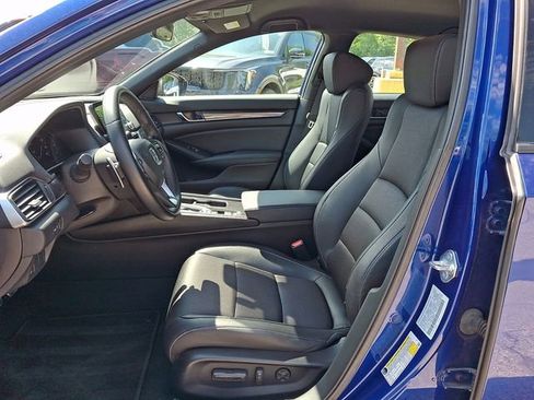 Used 2021 Honda Accord Sport image 13
