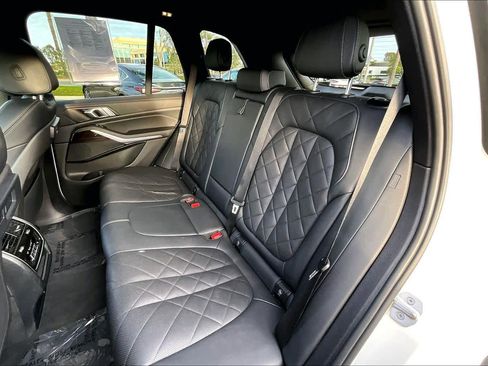 Used 2023 BMW X5 xDrive40i w/ Parking Assistance Package image 17
