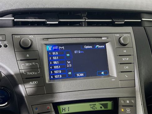 Used 2015 Toyota Prius Two image 13