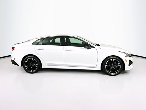 Used 2022 Kia K5 GT-Line FWD image 10