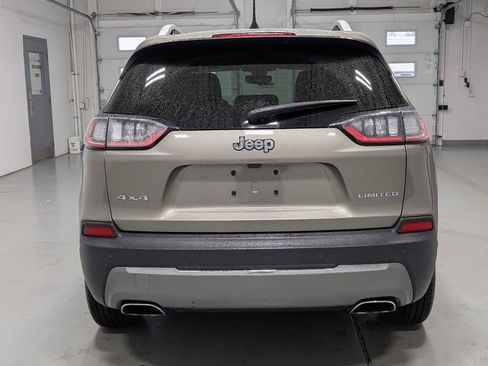 Used 2019 Jeep Cherokee Limited image 9