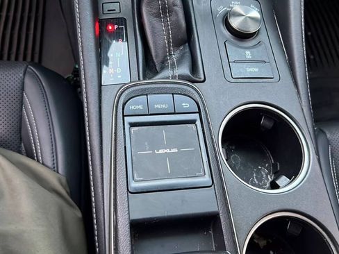 Used 2016 Lexus RC 200t RWD image 15