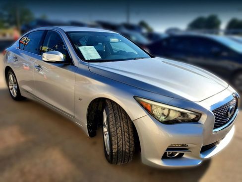 Used 2014 INFINITI Q50 Premium w/ Navigation Package AWD/4WD image 9