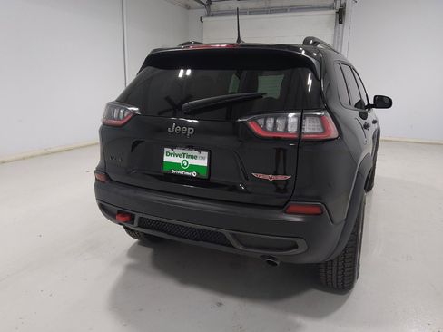 Used 2022 Jeep Cherokee Trailhawk AWD/4WD image 7