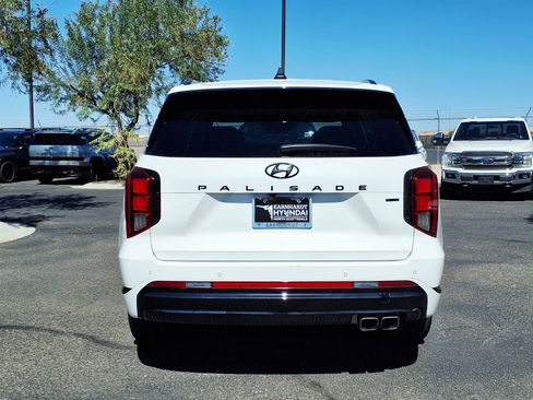 Used 2024 Hyundai Palisade Calligraphy AWD/4WD image 5