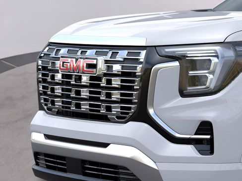 New 2026 GMC Terrain Denali AWD/4WD image 13