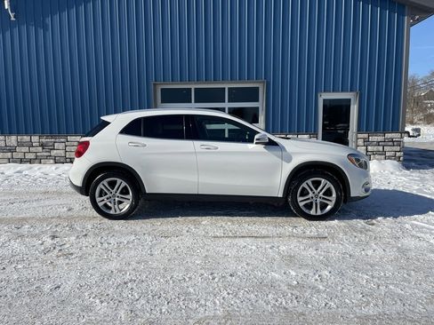 Used 2019 Mercedes-Benz GLA 250 GLA 250 image 10