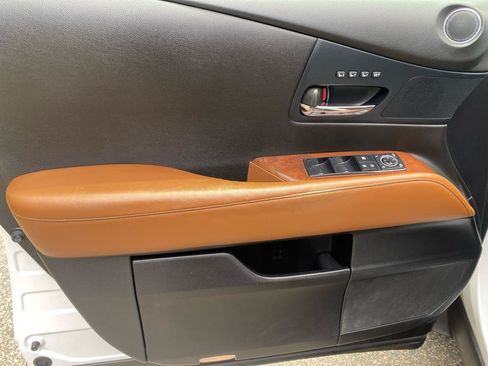 Used 2013 Lexus RX 350 AWD w/ Navigation Pkg image 28