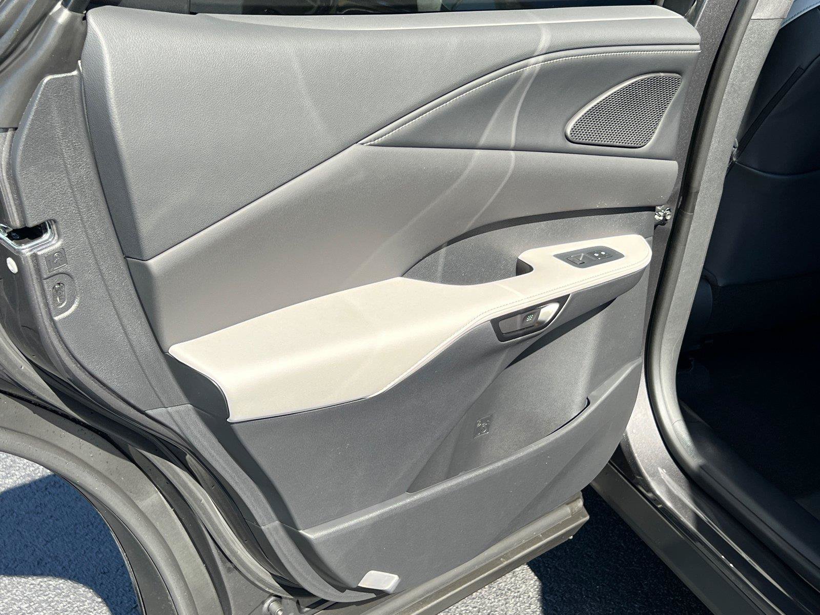 New 2026 Lexus RX 350h AWD/4WD image 15