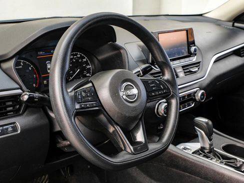 Used 2023 Nissan Altima 2.5 S image 23