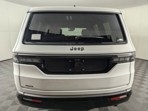 New 2026 Jeep Grand Wagoneer Limited w/ Convenience Group I AWD/4WD image 7