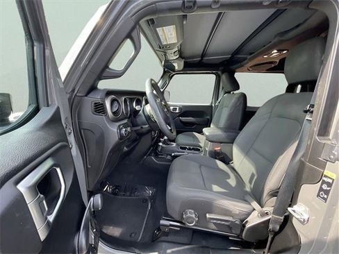 Used 2020 Jeep Wrangler Sport image 22