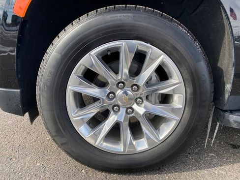Certified 2024 Chevrolet Tahoe Premier image 23