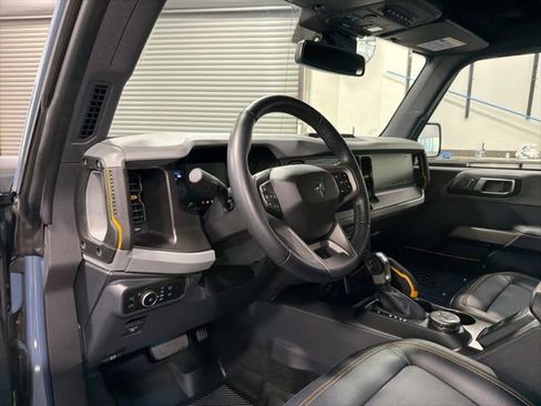 Used 2023 Ford Bronco Badlands w/ Sasquatch Package image 10