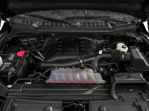 Used 2016 Ford F150 XLT w/ Equipment Group 302A Luxury image 16