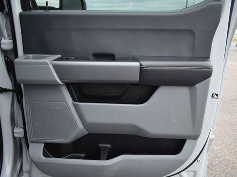 Used 2025 Ford F250 XLT AWD/4WD image 37
