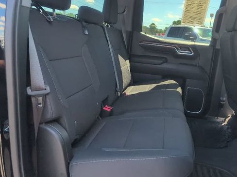 Used 2023 Chevrolet Silverado 1500 LT AWD/4WD image 40