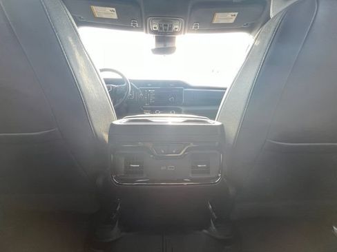 Used 2025 GMC Sierra 1500 AT4 w/ AT4 Premium Package AWD/4WD image 30