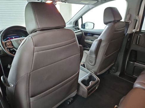 Used 2019 Honda Odyssey Elite image 18