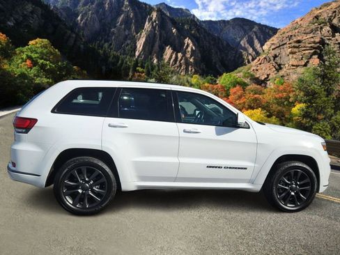 Used 2018 Jeep Grand Cherokee High Altitude AWD/4WD image 2