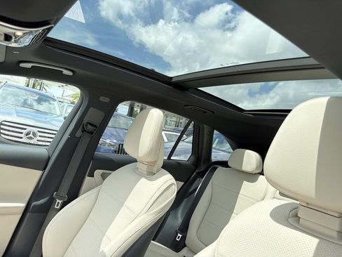 New 2026 Mercedes-Benz GLC 300 image 9
