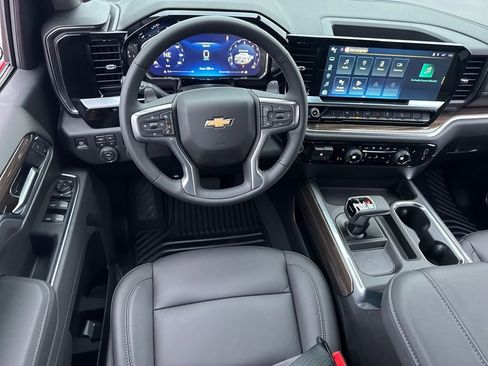 New 2026 Chevrolet Silverado 1500 LT w/ All Star Edition Plus image 17