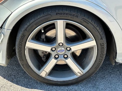 Used 2012 Volvo C30 T5 R-Design w/ Climate Pkg FWD image 19