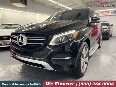 Used 2017 Mercedes-Benz GLE 350 4MATIC image 2