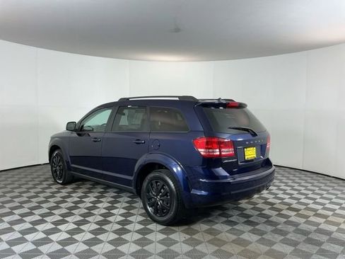 Used 2018 Dodge Journey SE FWD image 7