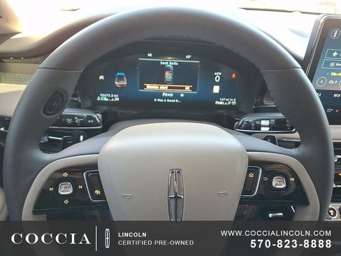 Used 2023 Lincoln Corsair AWD w/ Equipment Group 101A image 19