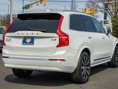 Used 2023 Volvo XC90 B6 Plus w/ Protection Package image 5