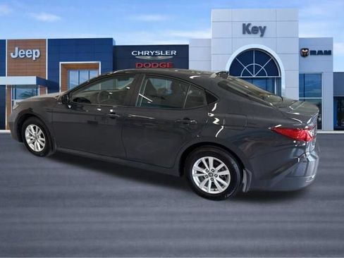 Used 2026 Toyota Camry LE w/ Convenience Package AWD/4WD image 3