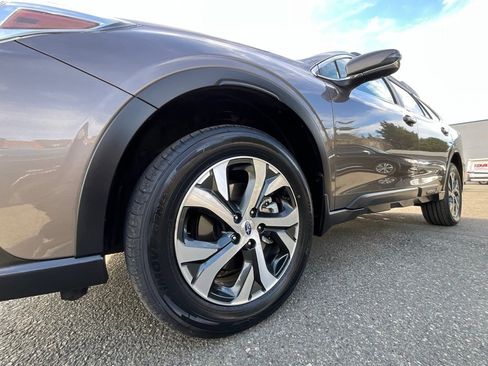 Certified 2022 Subaru Outback Limited XT w/ Popular Package #2 image 10