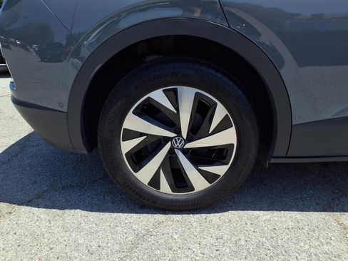 Certified 2023 Volkswagen ID.4 Pro AWD/4WD image 4