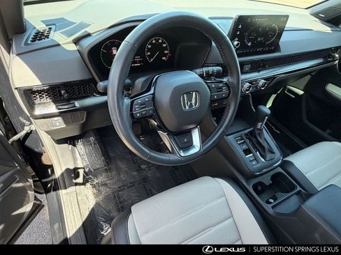 Used 2024 Honda CR-V Sport Touring image 15