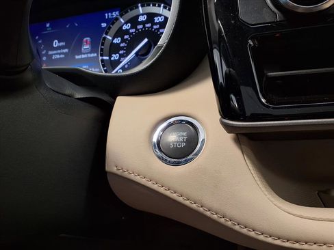 Used 2022 Toyota Highlander XLE image 29