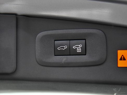 Used 2024 Lexus RZ 300e Premium image 55