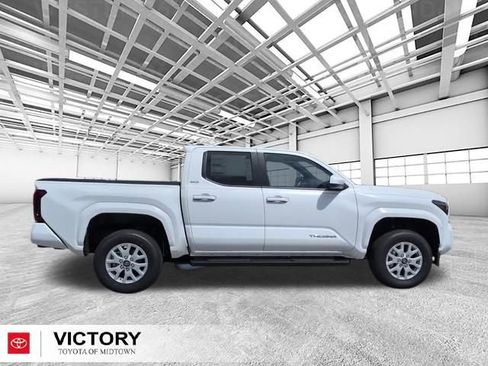 New 2026 Toyota Tacoma SR5 AWD/4WD image 2