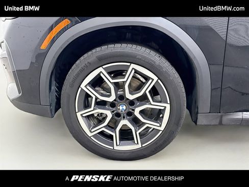 Used 2026 BMW X2 xDrive28i w/ Technology Package AWD/4WD image 2