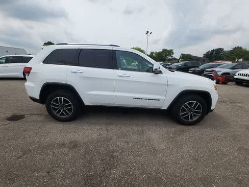 Certified 2020 Jeep Grand Cherokee Limited AWD/4WD image 12