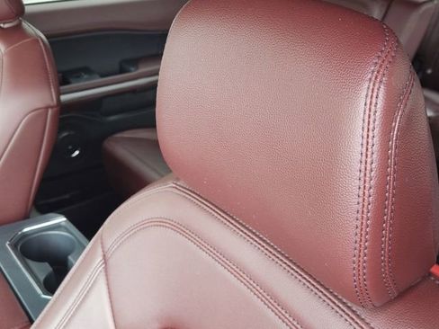 Used 2024 Ford Expedition Limited image 12