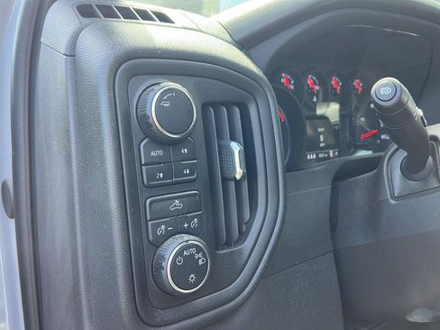 Used 2024 Chevrolet Silverado 1500 Custom Trail Boss w/ LPO, Dark Essentials Package AWD/4WD image 16