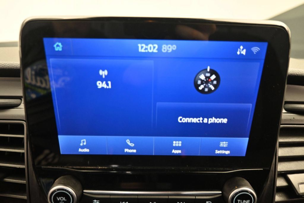 Used 2020 Ford Transit 250 Low Roof RWD image 15