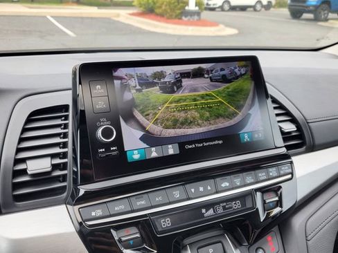 Used 2025 Honda Odyssey EX-L image 30